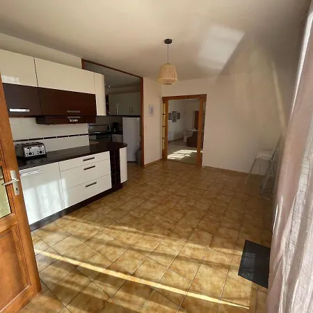 Large Welcoming House Of 15 People Holiday home Melrand