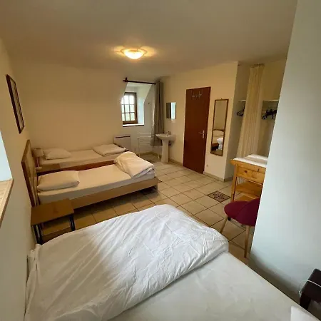 Holiday home Large Welcoming House Of 15 People *