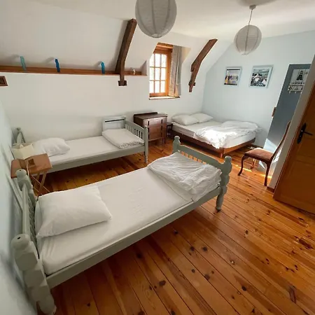 Large Welcoming House Of 15 People Holiday home *